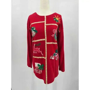 Chrysantheme Women's S Red Christmas Ornament Holiday Long Sleeve Shirt
